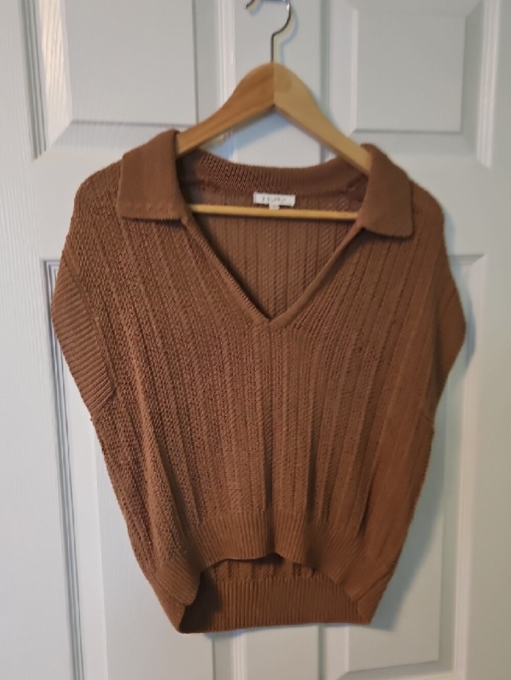 Z Supply Tan Knit Sleeveless Polo Sweater Vest